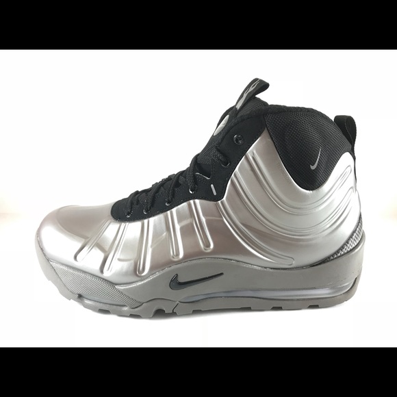 nike air bakin posite silver